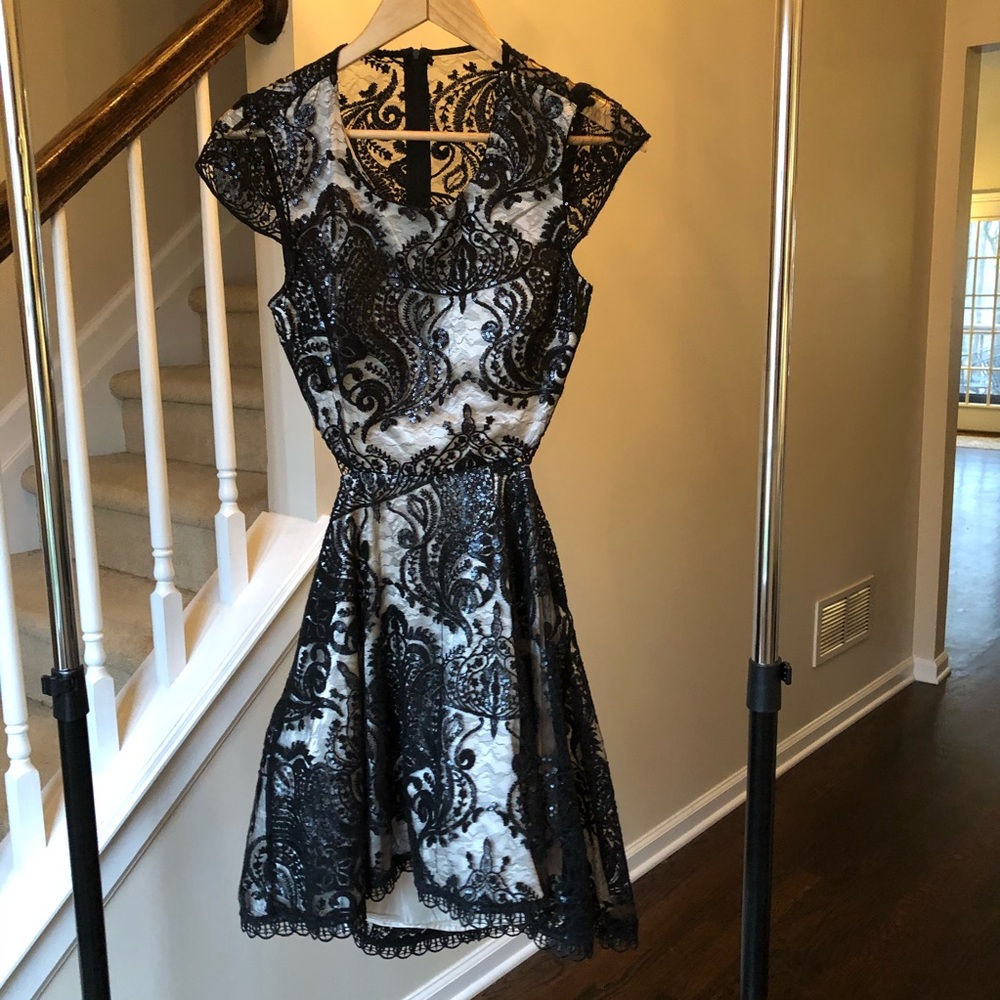 Sequin Hearts Cut Out Back Lace Formal Size 7